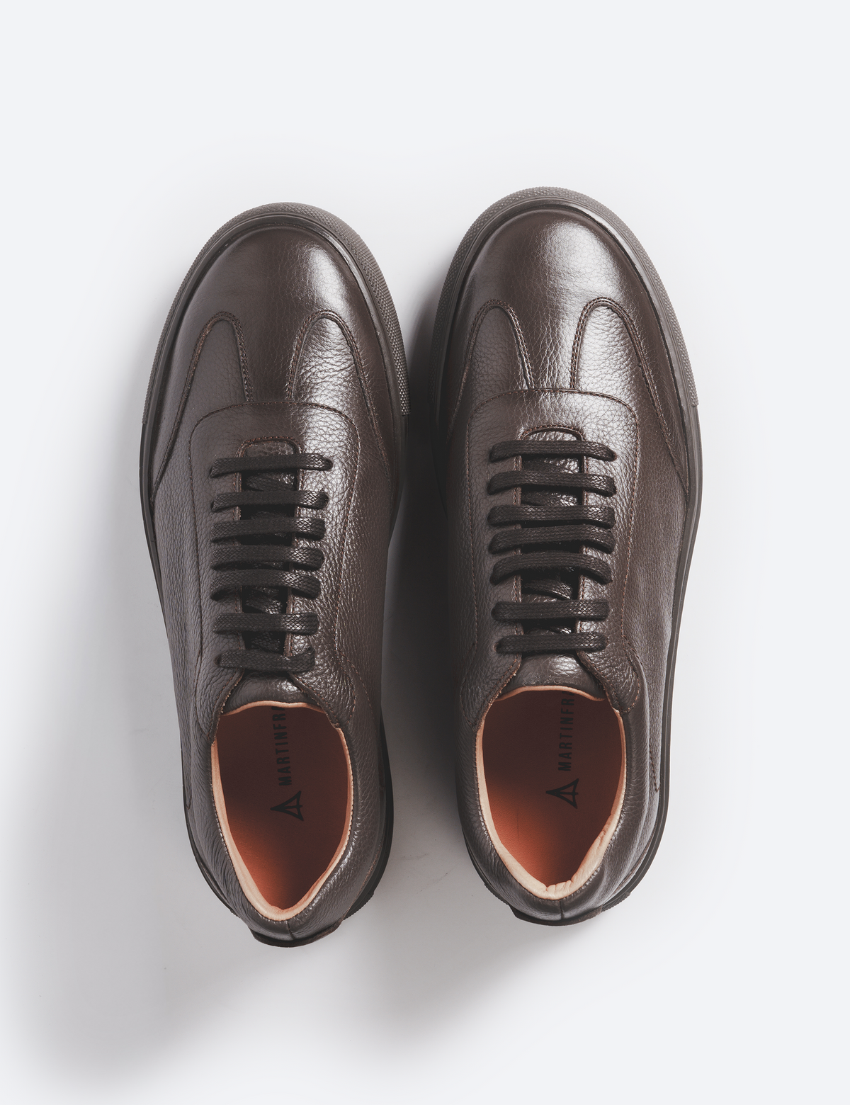 SNEAKER ESTOCOLMO CAFÉ