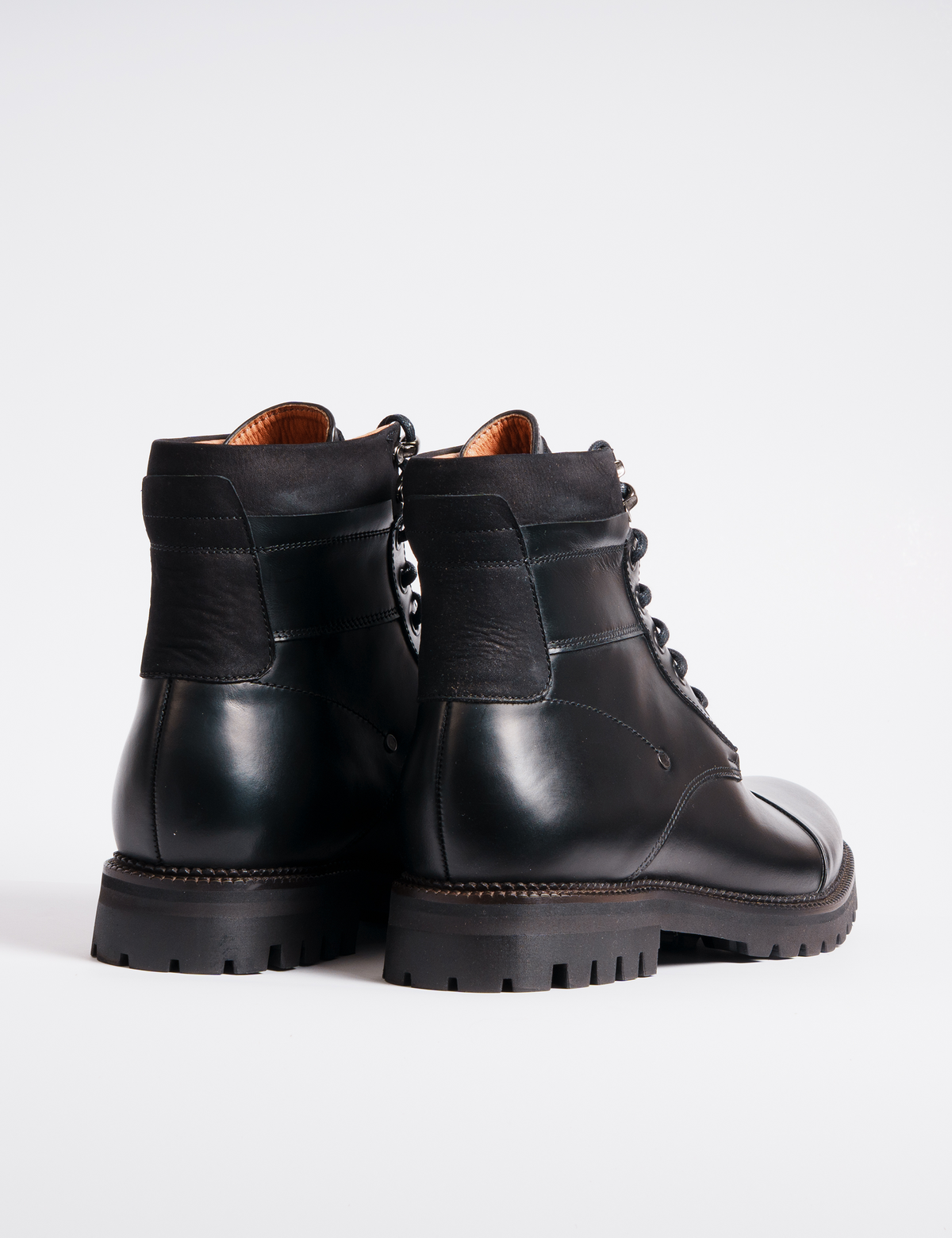 BOTA MESINA NEGRA