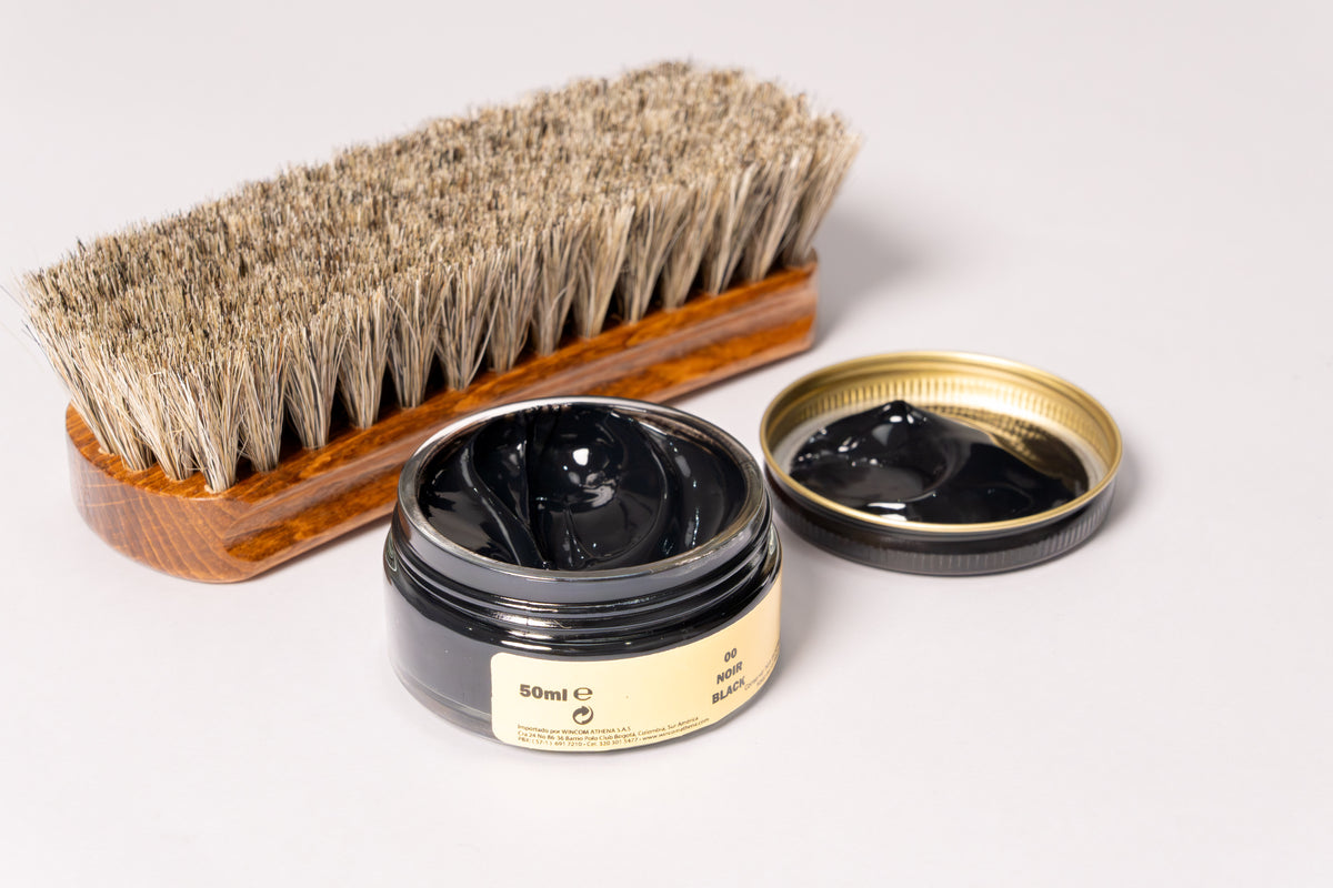 COMBO 4 : Shoe Cream Marrón Oscura y Negra - Renovador - Crema Esencial - Grasa Fina - Cepillo crin