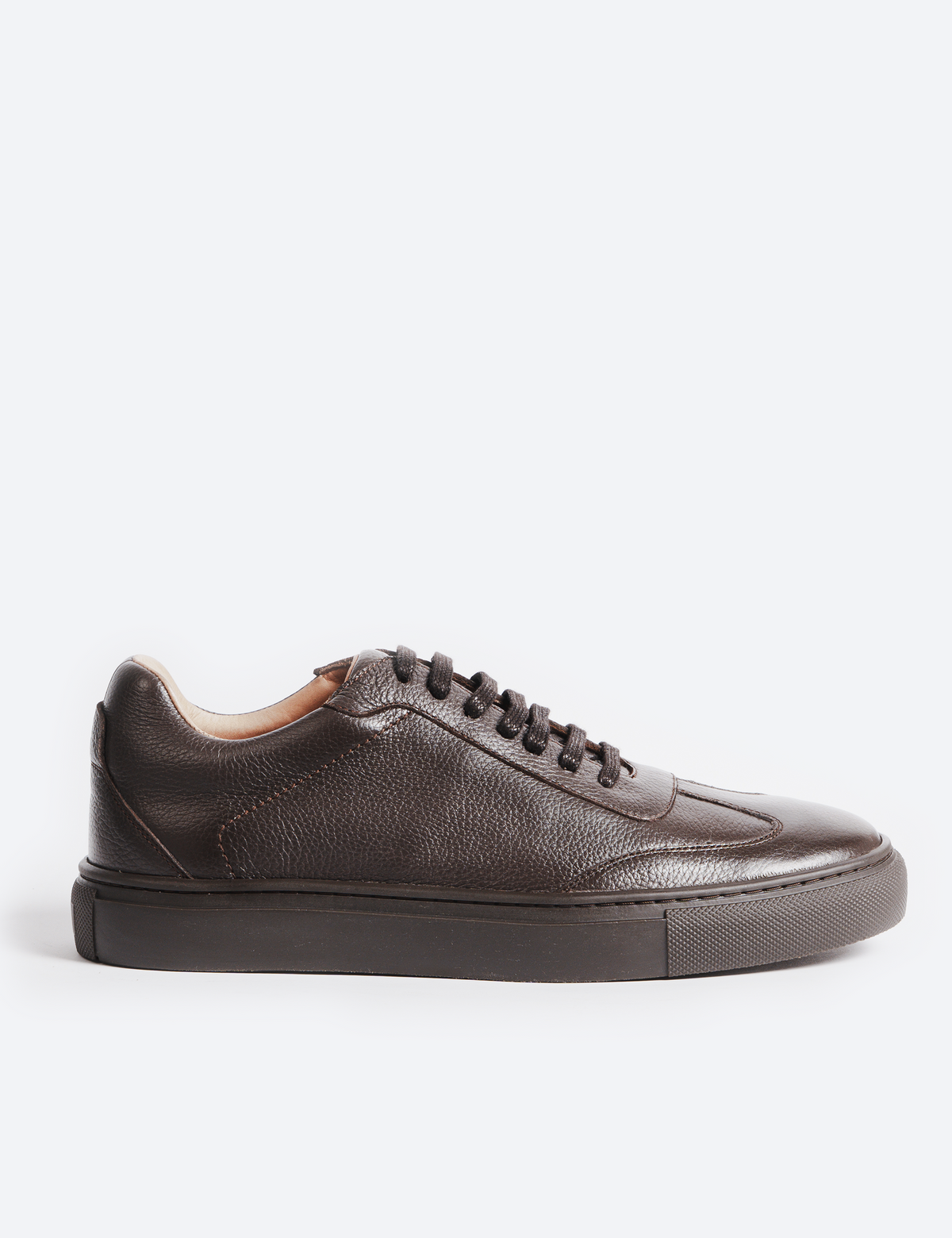 SNEAKER ESTOCOLMO CAFÉ