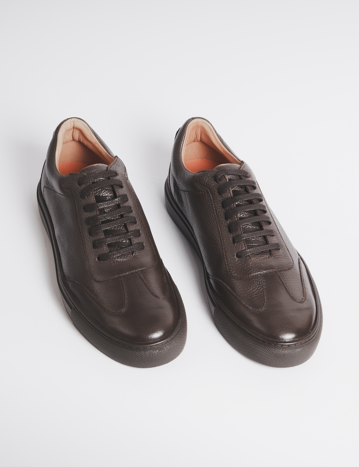 SNEAKER ESTOCOLMO CAFÉ