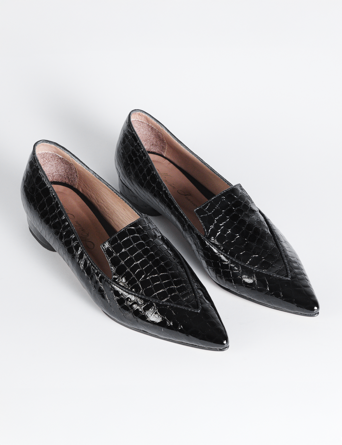 MOCASÍN BASILEA NEGRO