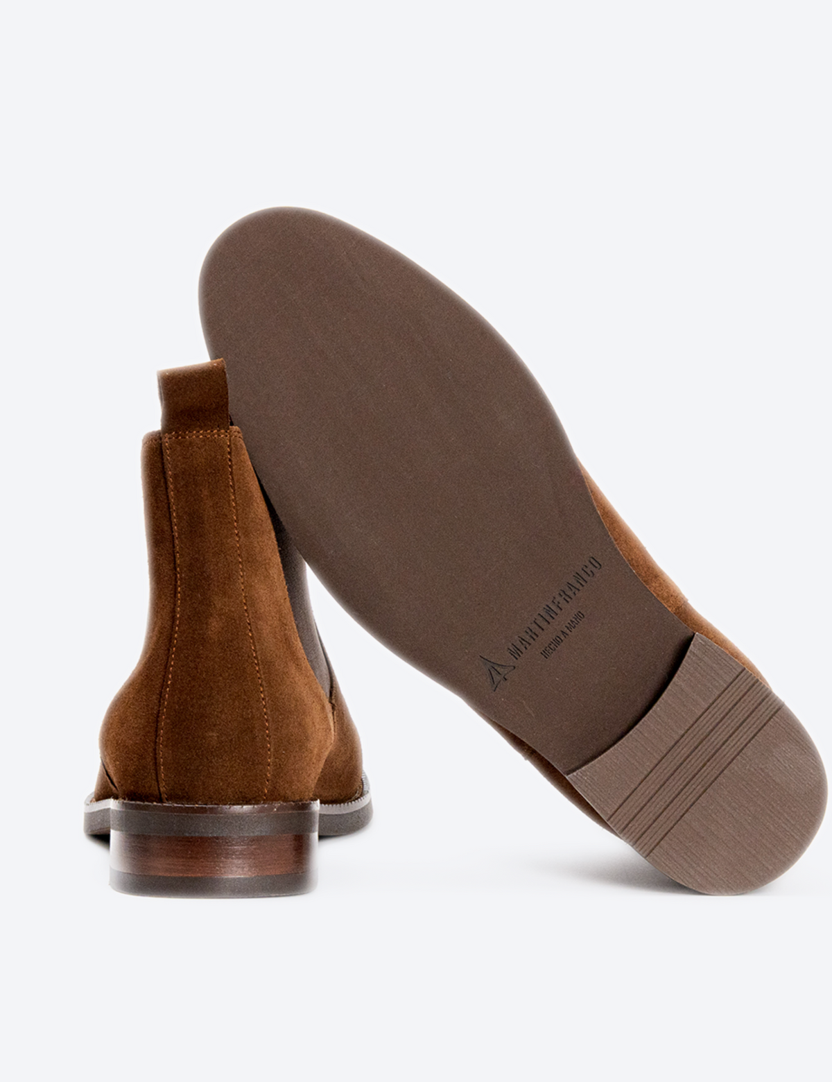 BOTA CHELSEA LONDRES CARNAZA CHOCOLATE