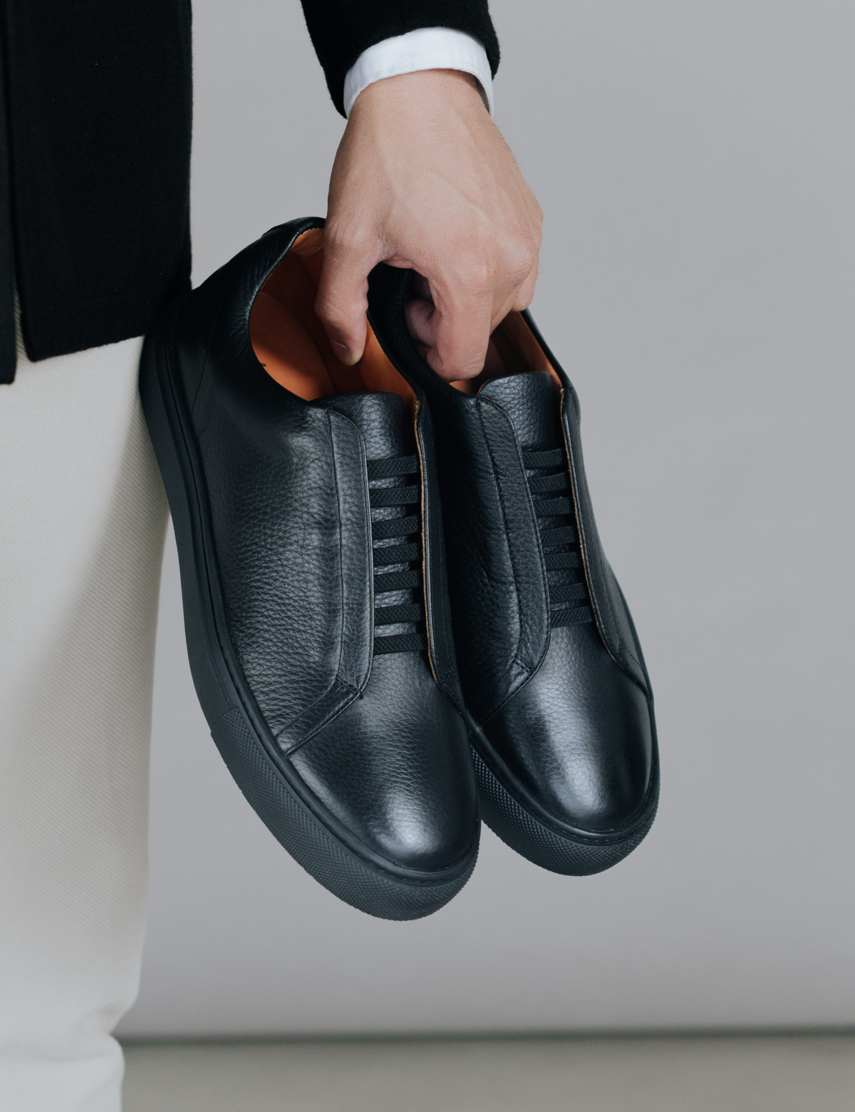 SNEAKER SUIZA NEGRO