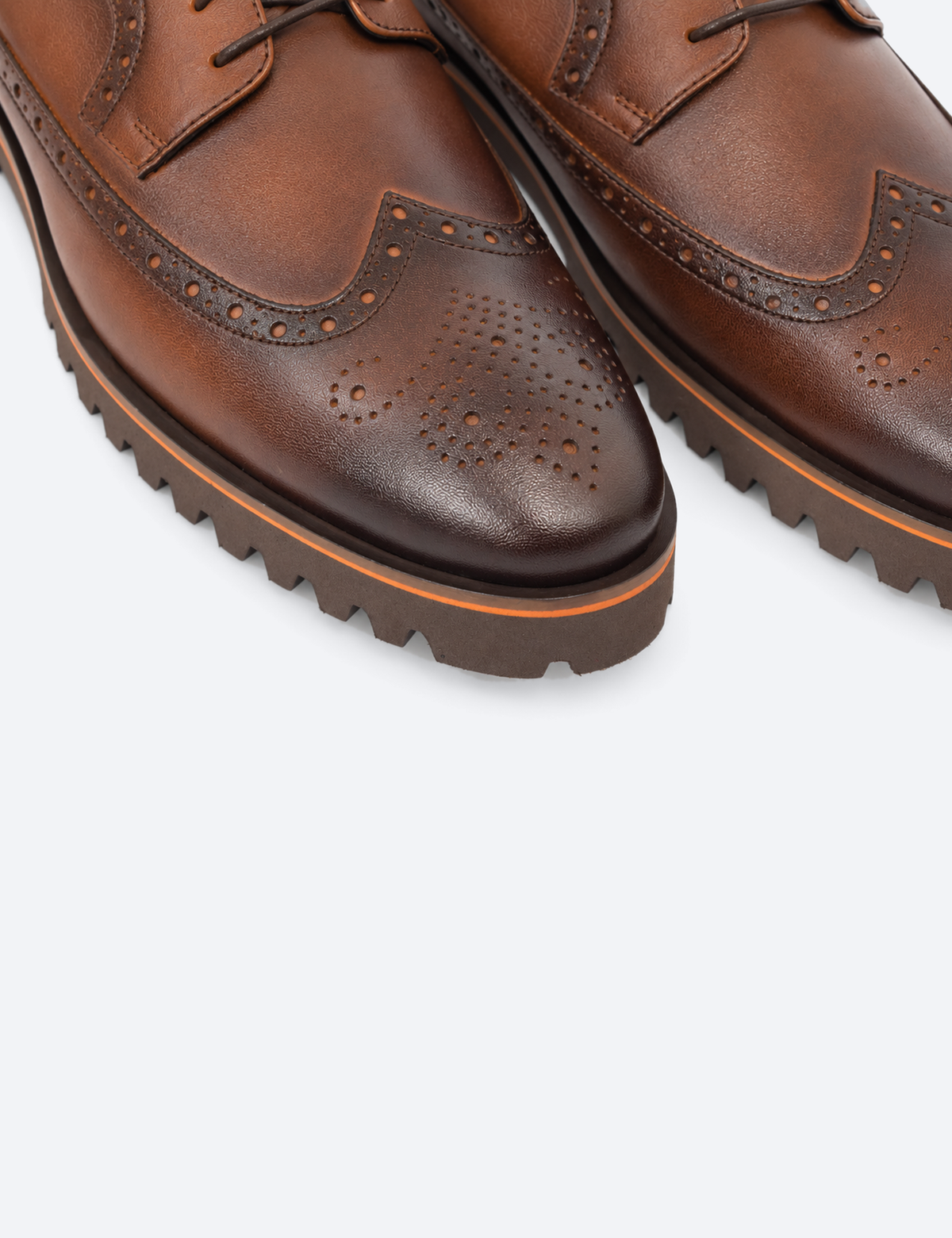 ZAPATO QATAR CAFÉ