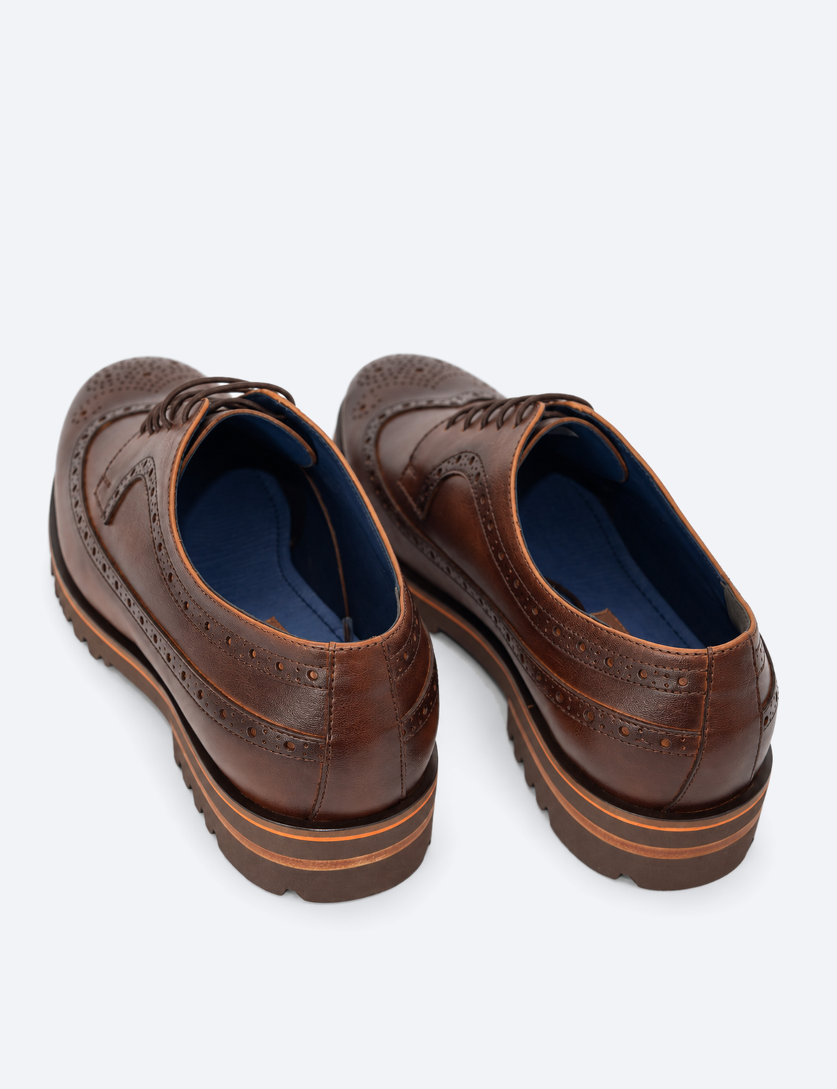 ZAPATO QATAR CAFÉ