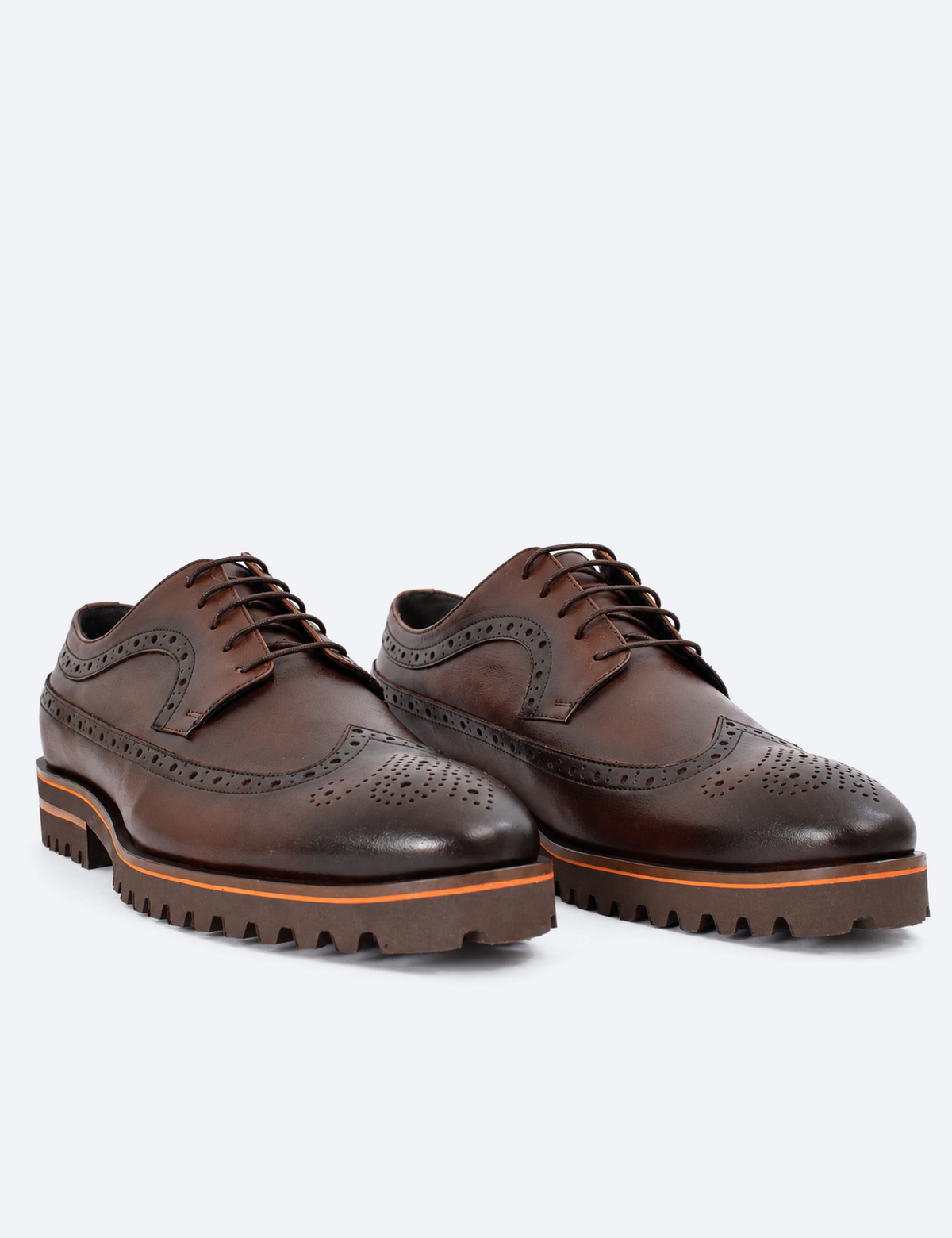 ZAPATO QATAR CAFÉ